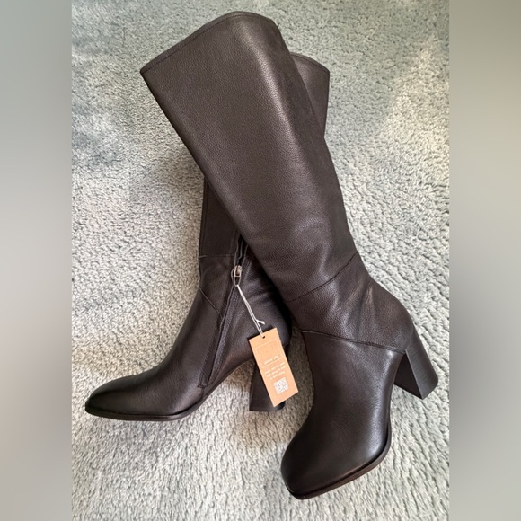 Dolce Vita Shoes - Dolce Vita Dark Brown Knee-High Heeled Boots